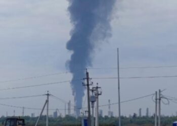 Ukraina nuk ndal sulmet në Rusi, dronët godasin një nga komplekset më të mëdha të naftës