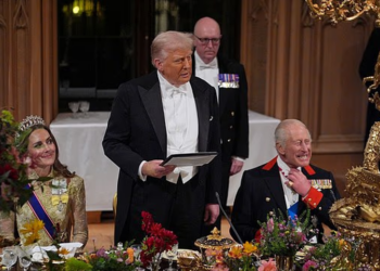 Prapaskena nga darka mbretërore, si u përplasën kuzhinierët e Charles III me bodigardët e Trump