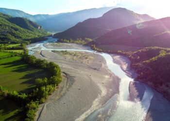 Lumi Vjosa zyrtarisht pjesë e UNESCO, përfshihet në programin “Njeriu dhe Biosfera”