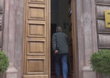 Zgjidhet anëtari i ri i Gjykatës Kushtetuese, Asim Vokshi zëvendëson Holta Zaçajn