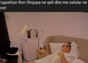 Pse e fshiu Sali Berisha postimin për Vangjush Dakon?