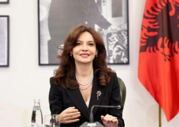 DETAJE / Spiropali telefonatë me homologun e Estonisë, diskutojnë mbi kërcënimet ruse
