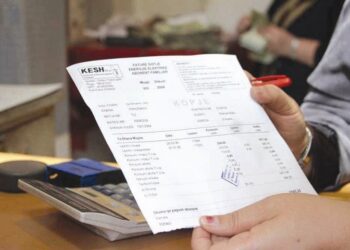 Detyrimet e prapambetura ndaj OSHEE, 1 mijë subjekte përfitojnë ulje kamatash