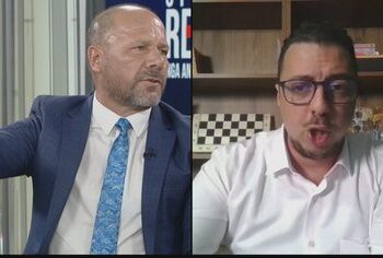 “I ke mbajtur pishtarin kryetarit”/ Rada shpërthen keq ndaj Xhelal Mziut: Pse idiotë janë 53% e votuesve?