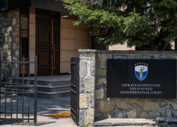 Ngërçi politik në Kosovë/ Kushtetuesja vendos masë të përkohshme që ndalon çdo veprim për formimin e Qeverisë