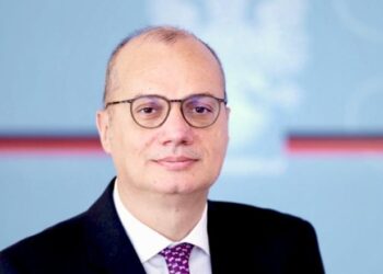 Nuk do të jetë më ministër, Hasani: Faleminderit për besimin! Urime Spiropalit për këtë përgjegjësi