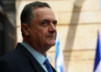 Ministri i Mbrojtjes së Izraelit: Do vrasim liderin e Houthëve dhe flamuri ynë do valëvitet mbi Sana’a