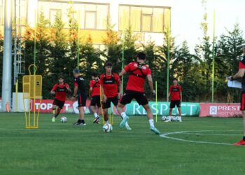 Miqësoret e Shqipërisë U-21, Rashica dhe Kurti: Japim maksimumin ndaj Gjermanisë e Zvicrës