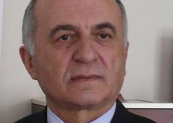 Helmimi i një shoqërie