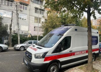 E rëndë në Lezhë/ Ra në kontakt me rrymën elektrike teksa shkonte në shtëpi, humb jetën 16 vjeçarja