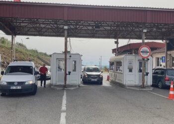 Tentoi të hynte në Shqipëri, teksa kërkohej nga autoritetet gjermane/ Arrestohet i riu në Morinë