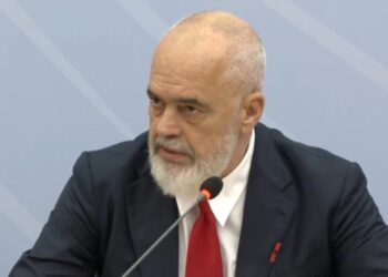 “Prefekturat, fole që vetëm shpërndajnë paga!” Rama: Reforma për të kuptuar nëse…