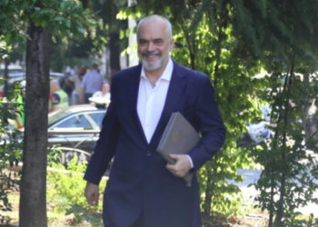 “Përplasje klanesh brenda PS”, gazetari zbulon ministrat që fuqizohen në qeverinë ‘Rama 4’