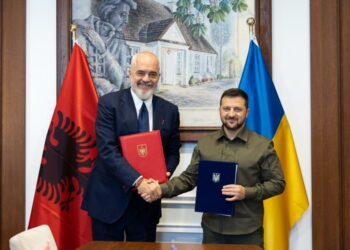 Mandati i katërt qeverisës/ Presidenti Zelensky uron Ramën: Suksese në rrugën drejt BE