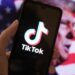 Marrëveshja për TikTok pranë finalizimit, amerikanët do kenë kontrollin e shumicës së bordit të rrjetit social