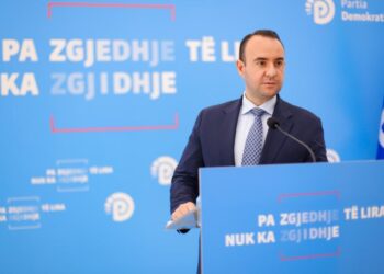 “E kishe me vete orën 400 mijë euroshe në Aruba?”, PD ka 7 pyetje për Ramën