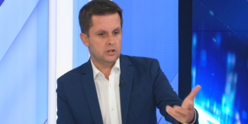 Alimehmeti e kalon ‘topin’ te Tabaku, vetë pret 2027-n: Manastirliu, kandidatja më e dobët