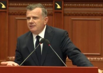 Rregullorja e Kuvendit/ Balla ironi me opozitën: Kur jeni ju dakord… S’kemi kohë për teatër