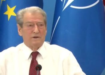 “PS do qeverisë deri në 2050!″/ Berisha: Rama nxori sot teorinë e pushtetit të vazhdueshëm