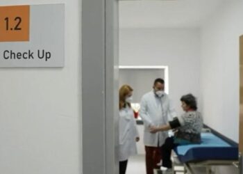 Programi “Rama 4” për shëndetësinë/ Rritje pagash me 25 % për bluzat e bardha, rindërtim për i të gjitha QSH-ve brenda 2029