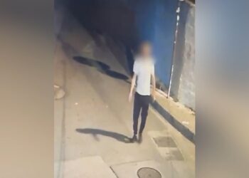 VIDEO / Zuri vendin e parkimit të motrës, 34-vjeçari djeg makinën