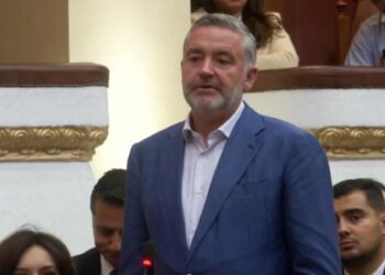 Blendi Klosi- opozitës: PS nuk ka kohë për të humbur me debate! Ejani punoni në komisione