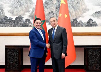Wang :Parimi “palestinezët qeverisin Palestinën” duhet të zbatohet