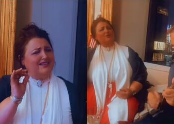 Parashqevi Simaku feston ditëlindjen e saj të 59-të nën tingujt e çiftelisë/ Këngë për Shqipërinë e Kosovën