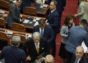 Bojkoti i garës së Tiranës? Arsyet e pasojat e PD