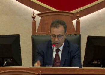 Munguan në seancën e kaluar, betohen 4 deputetët e PD!