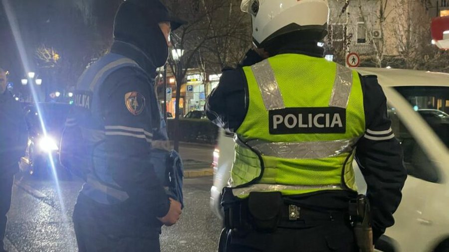 EMRI   Plagosje me thikë në Vlorë  30 vjeçari në gjendje kritike për jetën