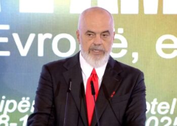 Rama batuta me ambasadorët: Zgjohuni më herët dhe flini më vonë! E di që e keni të vështirë të luftoni me rutinën tuaj..