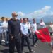Hapet aksi Qukës-Qafë Plloçë/ Rama pritet me daulle dhe flamuj kuq e zi