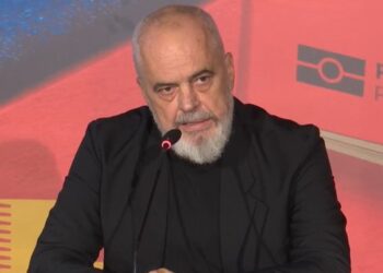 “Tirana s’mund të vijojë si trup pa kokë”, Rama: Manastirliu kandidatja e duhur për kryeqytetin! Ka mbështetjen e familjes socialiste
