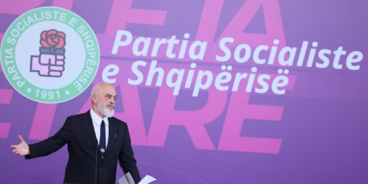 Rama prezanton kabinetin e ri qeveritar/ Profilet e ministrave të rinj