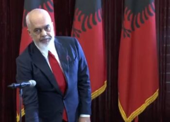 Ceremonia në Presidencë, betohen Edi Rama dhe ministrat