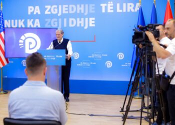 “Kanë kryer krim”/ Berisha: McGonigal ka takuar Ramën dy herë në Shqipëri dhe një herë në Nju Jork