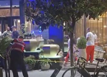 Atentat në qendër të Shkodrës, vritet Kristian Kola, autorët të maskuar dhe me motor (FOTO)