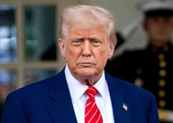 Avionët rusë në hapësirën ajrore të Estonisë, Trump: Mund të jetë një problem i madh