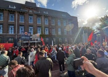 “Pushtohet” nga shqiptarët Gjykata Speciale në Hagë në mbështetje të ish-udhëheqësve të UÇK