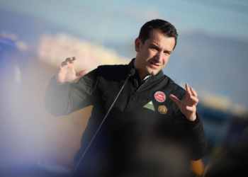 Zbardhet shkresa për shkarkimin e Veliajt, këshilltarët socialistë: Na duhet një kryetar në detyrë!