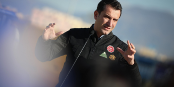 Zbardhet shkresa për shkarkimin e Veliajt, këshilltarët socialistë: Na duhet një kryetar në detyrë!