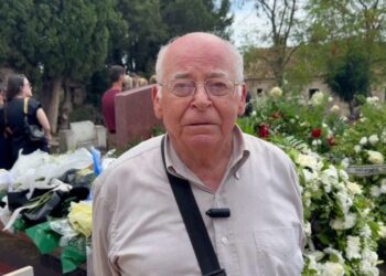 “Ai ka qenë mentori im”/ Flet mes lotësh vëllai i Dhimitër Anagnostit: Jam përpjekur ta nderoj kudo, nuk është e lehtë…