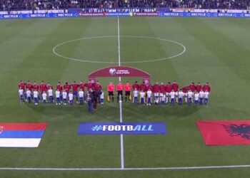 Nis ndeshja e Kombëtares me Serbinë, tifozët kuqezi “ndezin” atmosferën në kryeqytet