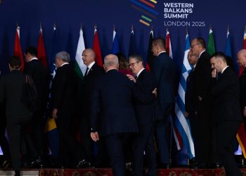 Rama ndan albumin nga Samiti në Londër: Shqipëria, pjesë aktive e diskutimeve për bashkëpunimin rajonal
