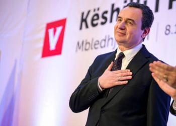 Exit pollet e nxjerrin VV humbëse në Mitrovicë e në balotazh në Prishtinë, reagon Albin Kurti