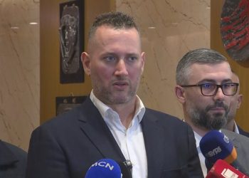 “S’kam folur me Berishën”, Binaj takon aleatët: Programi po përgatitet nga një ekip jopartiak