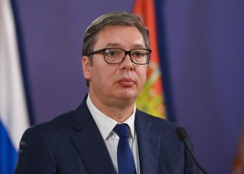 “Mos na ndëshkoni sërish, s’jam komunist”, Vuçiç i lutet SHBA-ve për sanksionet: E morëm mesazhin