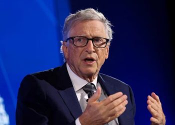 Bill Gates ngre alarmin: Bota po fokusohet gabim, uria dhe sëmundjet janë kërcënimet më të mëdha