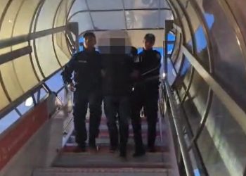 Pastrim parash të një grupi kriminal në Durrës, ekstradohet nga Milano një shtetas